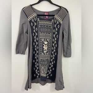Johnny Was Tunic Top Embroidered Sz S Grey Black Boho Artsy Event